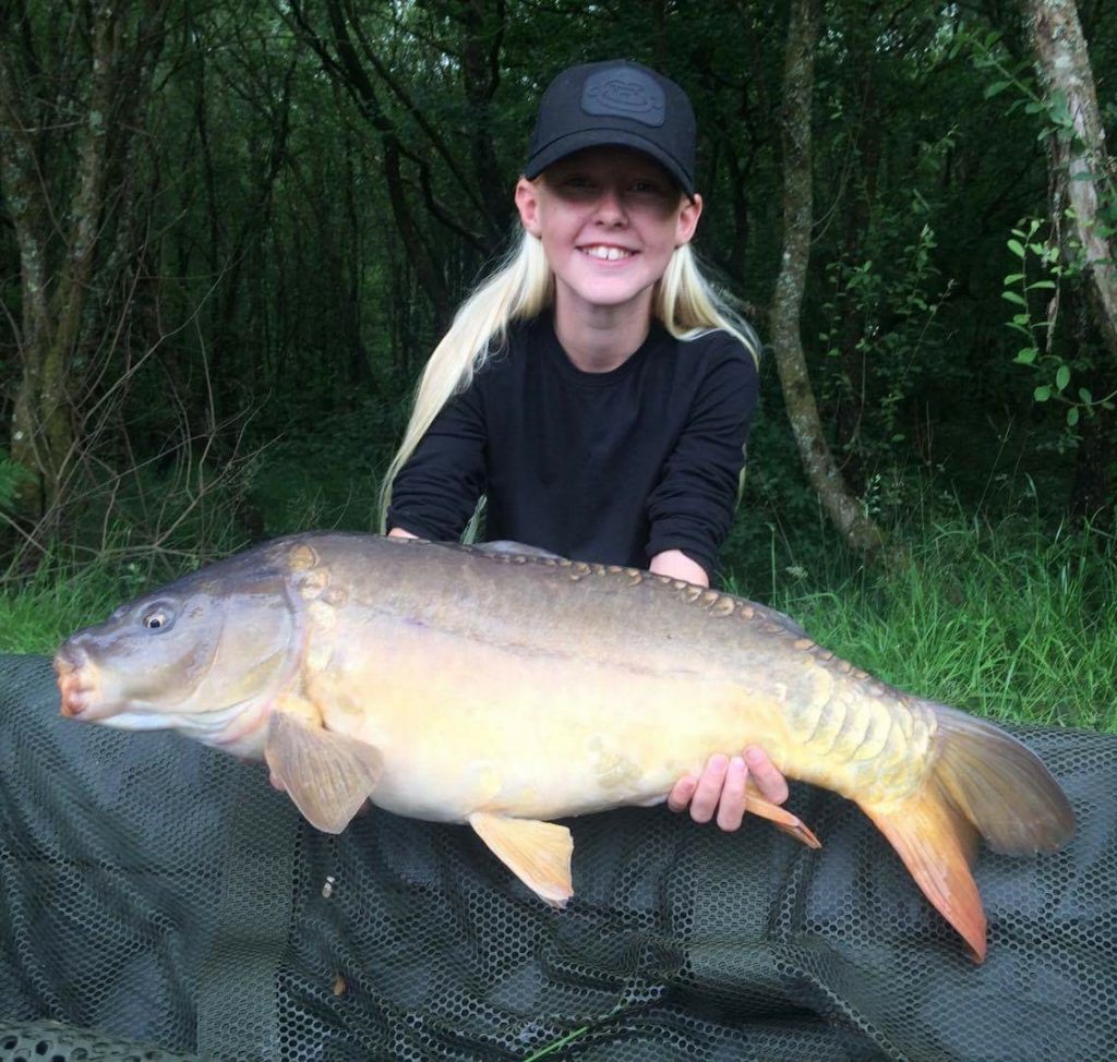 Lily Hammond with her 14lb catch from lodge lake using sticky baits krill boilies. Lily was here with dad Jason Hammond who is a regular here at Stafford moor. 