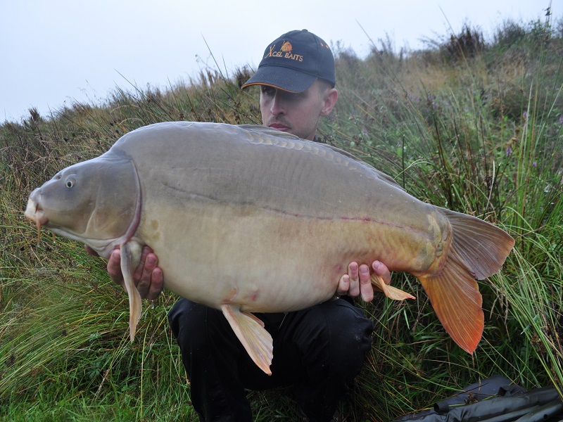 Tommy Flower 30lb 8oz mirror